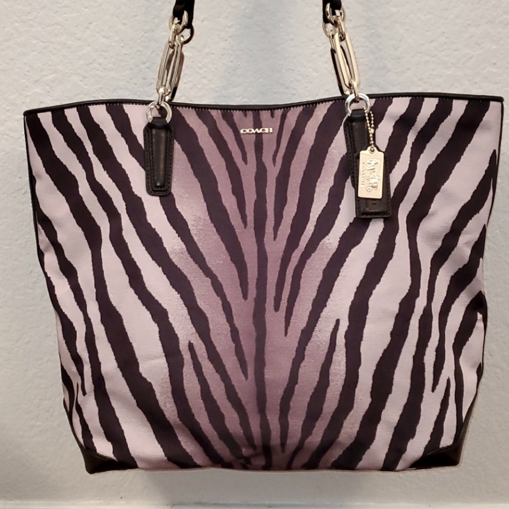 NWOT, Coach, Large, Shoulder Bag